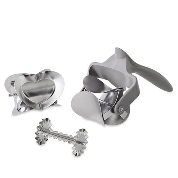 Pampered Chef Stainless Steel Cookie Cutter Set - Picture 6 of 8